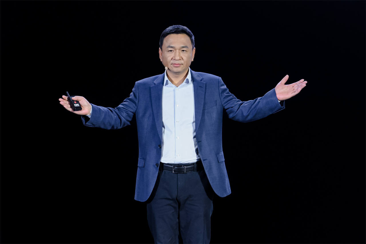 张建勇的算盘激发了北汽的活力｜2024年度十大人物_选车网|公众的选车平台