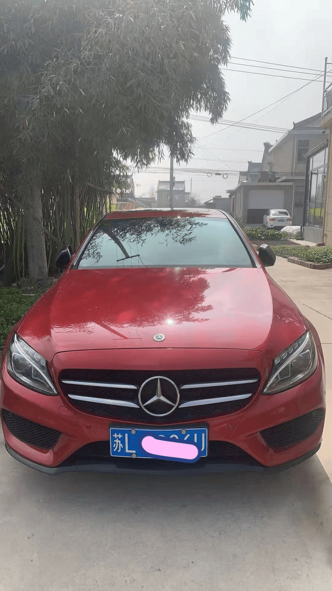 奔驰车主被“车机弹窗”骚扰？不去保养就“霸屏”