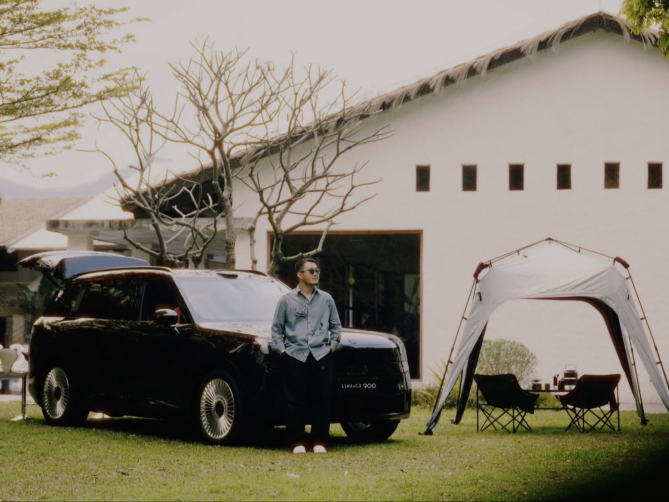 交互大灯会撩人+座椅会哄人？领克900 EM-P 把情绪价值玩明白了！