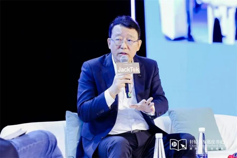 冯兴亚夸广汽丰田的时候，带上了广汽本田
