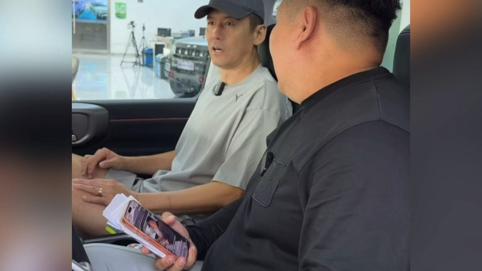德甲战神杨晨“硬核”选择！BJ40增程长续航版，城野出行轻松拿捏