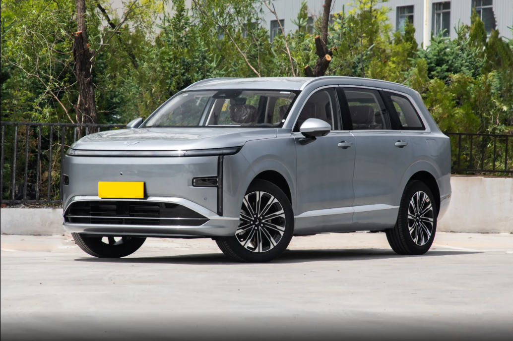 10万级中大型插混SUV，综合续航1260km，五菱星光L值得购买吗？